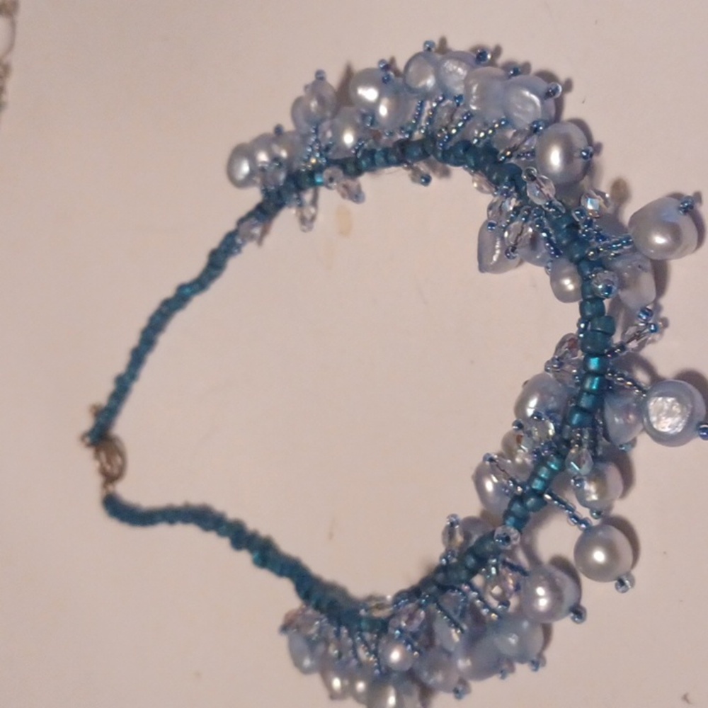 GENUINE PEARLS DYED, STERLING SILVER ON TOGGLE, SEA BEADS, 16.5 INCHES, LIKE NEW